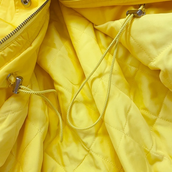 Ralph Lauren Maritime raincoat, size small (generous fit) warm canary yellow - Picture 14 of 15